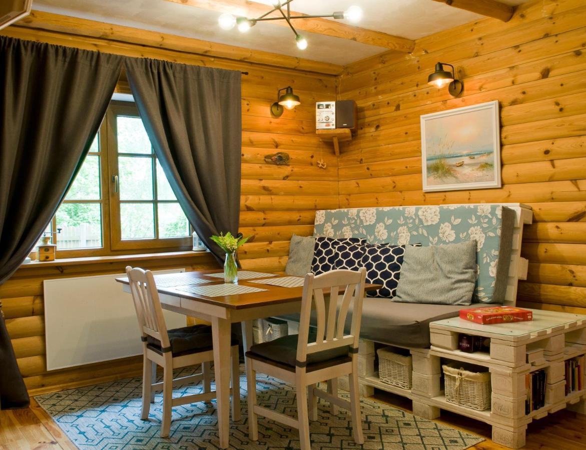Ferienhaus Bei Riga Dreilini  エクステリア 写真